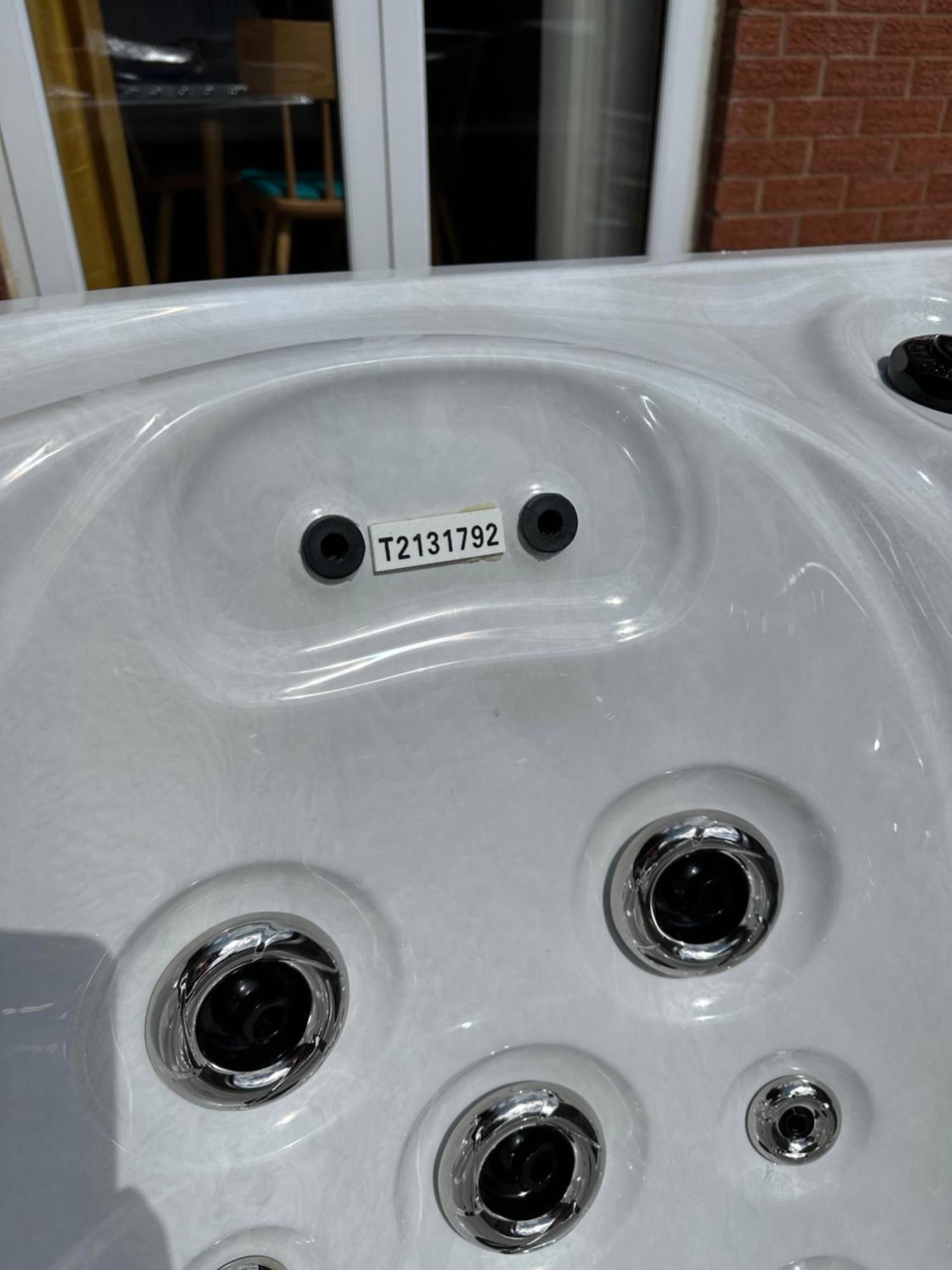 Beach Retreat With Hot Tub Sleeps 8 Prestatyn Exterior photo